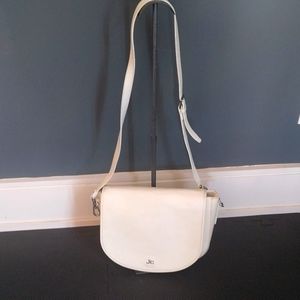 Beautiful genuine leather bag ( large saddle bag with many compartments)